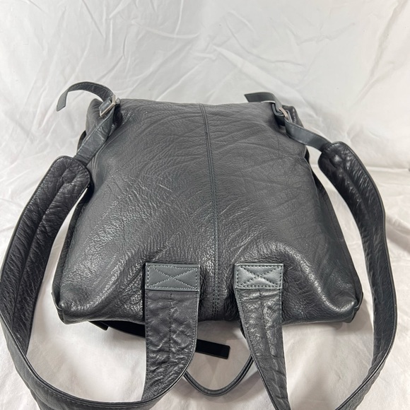 POLICE Black Leather Backpack Travel Bag - Picture 10 of 15